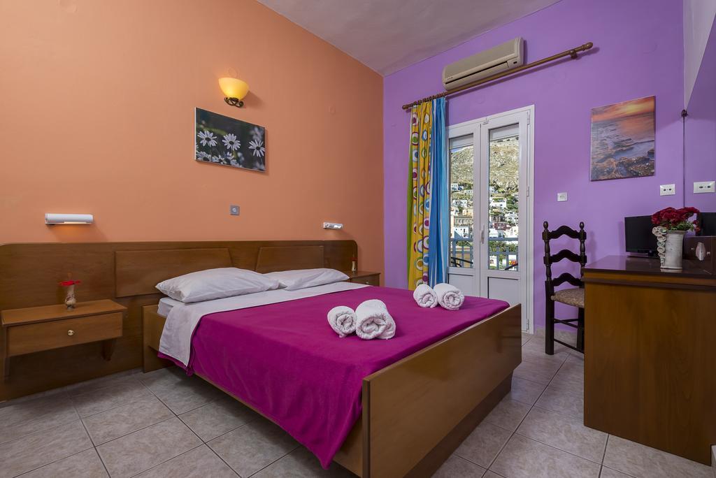 Elefteria Hotel Agia Marina  Exterior foto