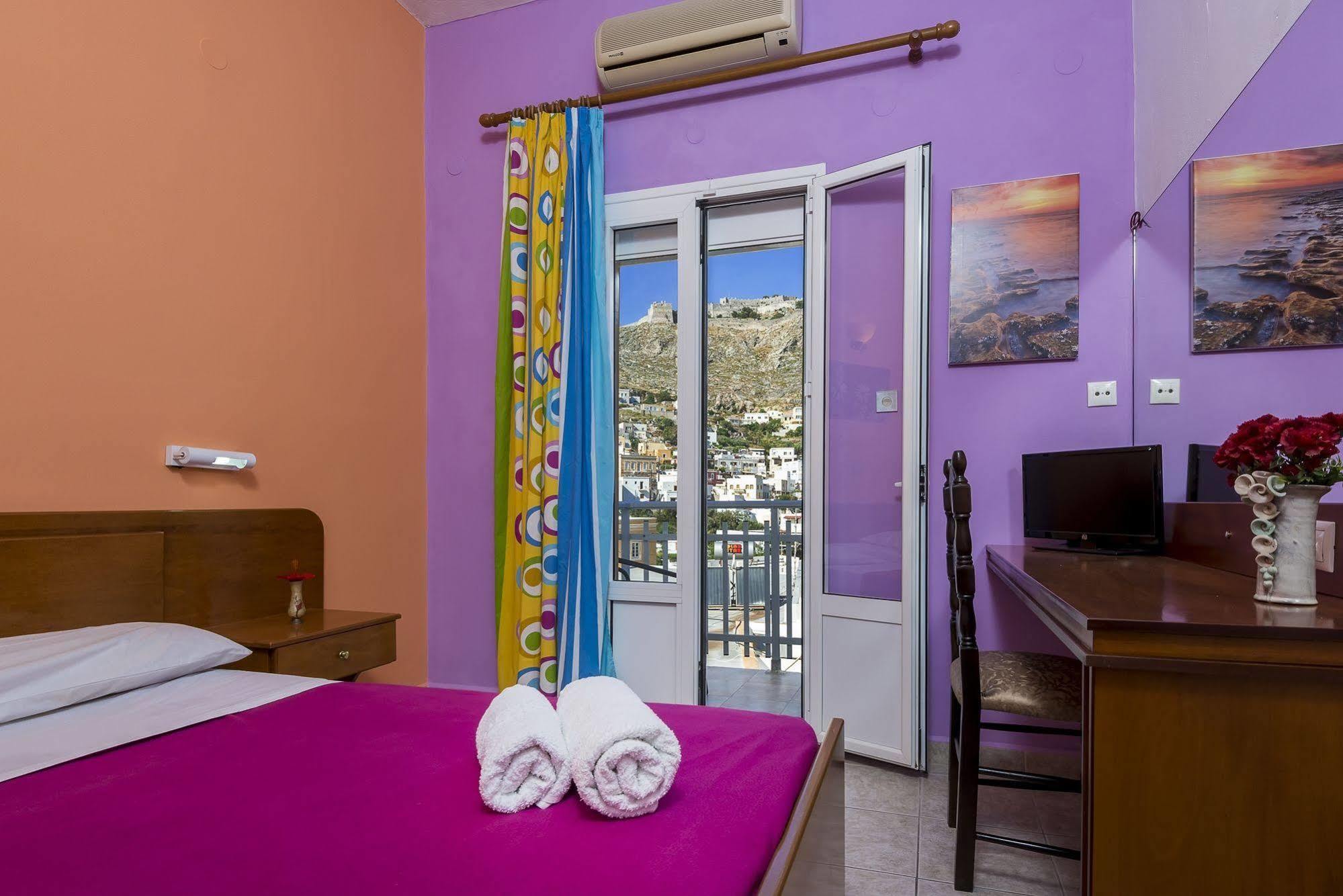 Elefteria Hotel Agia Marina  Exterior foto